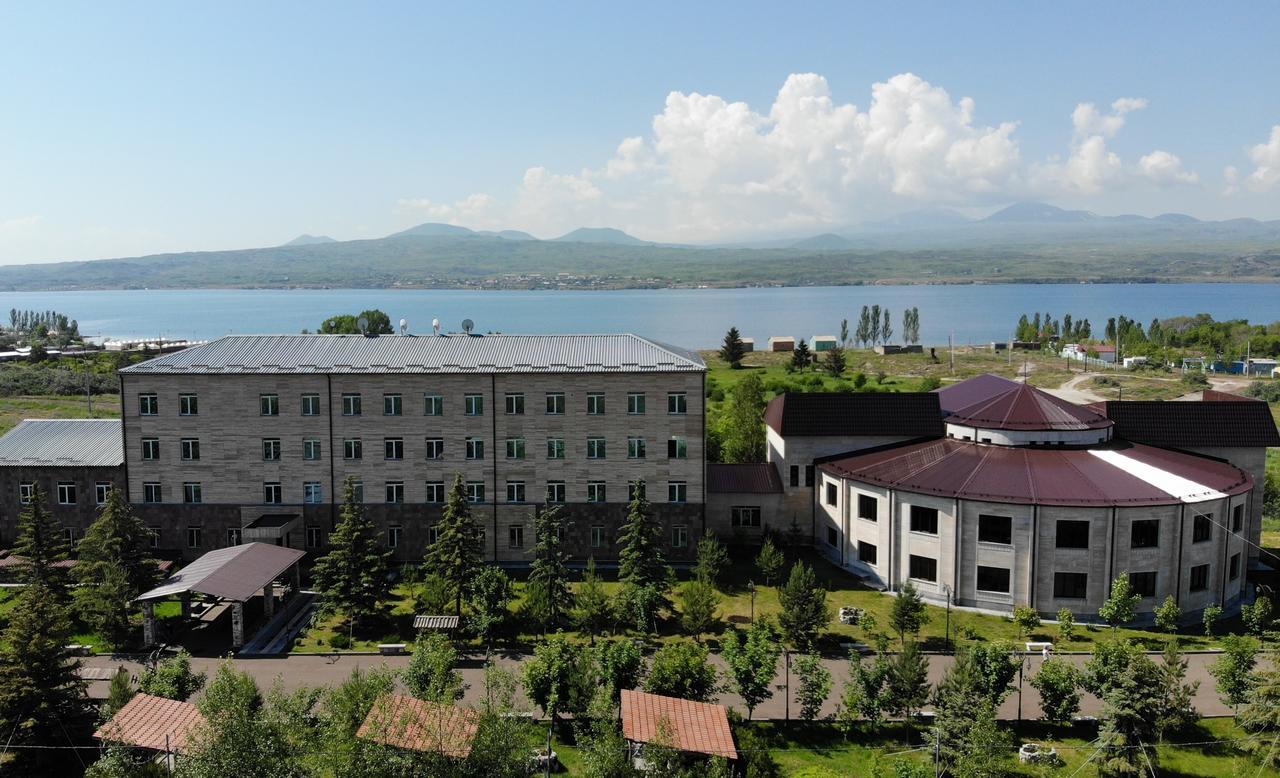 Maria Resort Севан Экстерьер фото